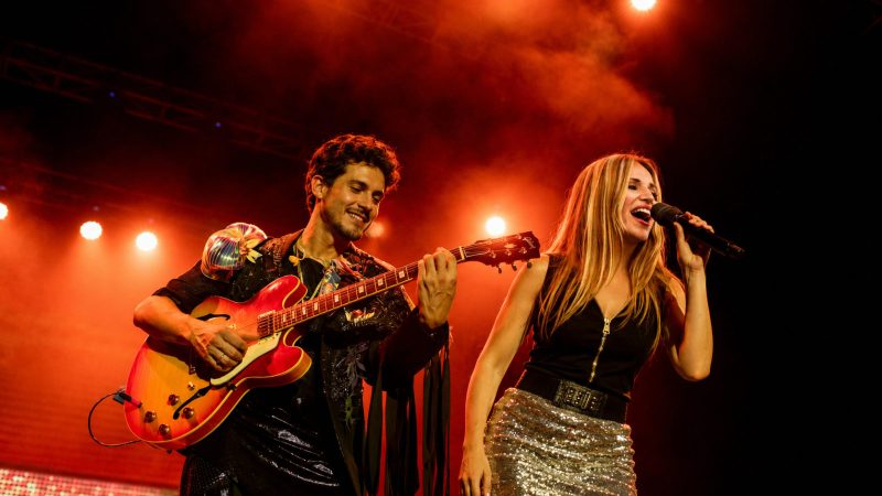 MIAS Groupe – Chanteuse concert percussion