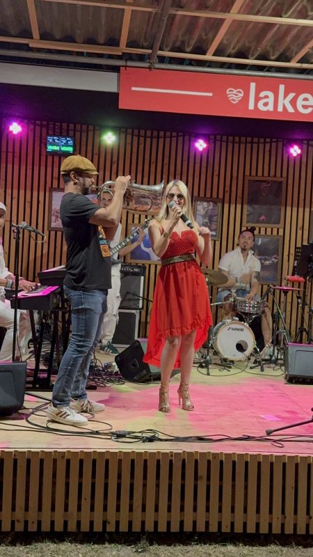 MIAS Groupe – Festival trompette chanteuse